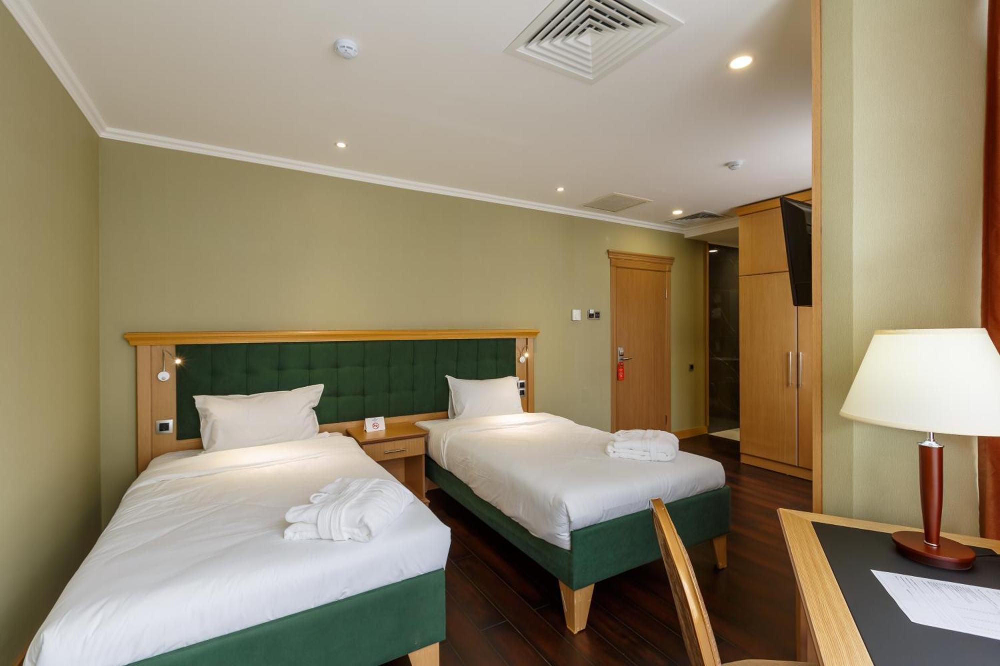 Shera Park Boutique Hotel Almaty Eksteriør billede