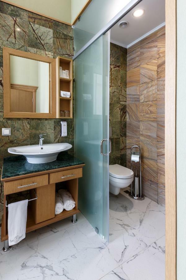 Shera Park Boutique Hotel Almaty Eksteriør billede