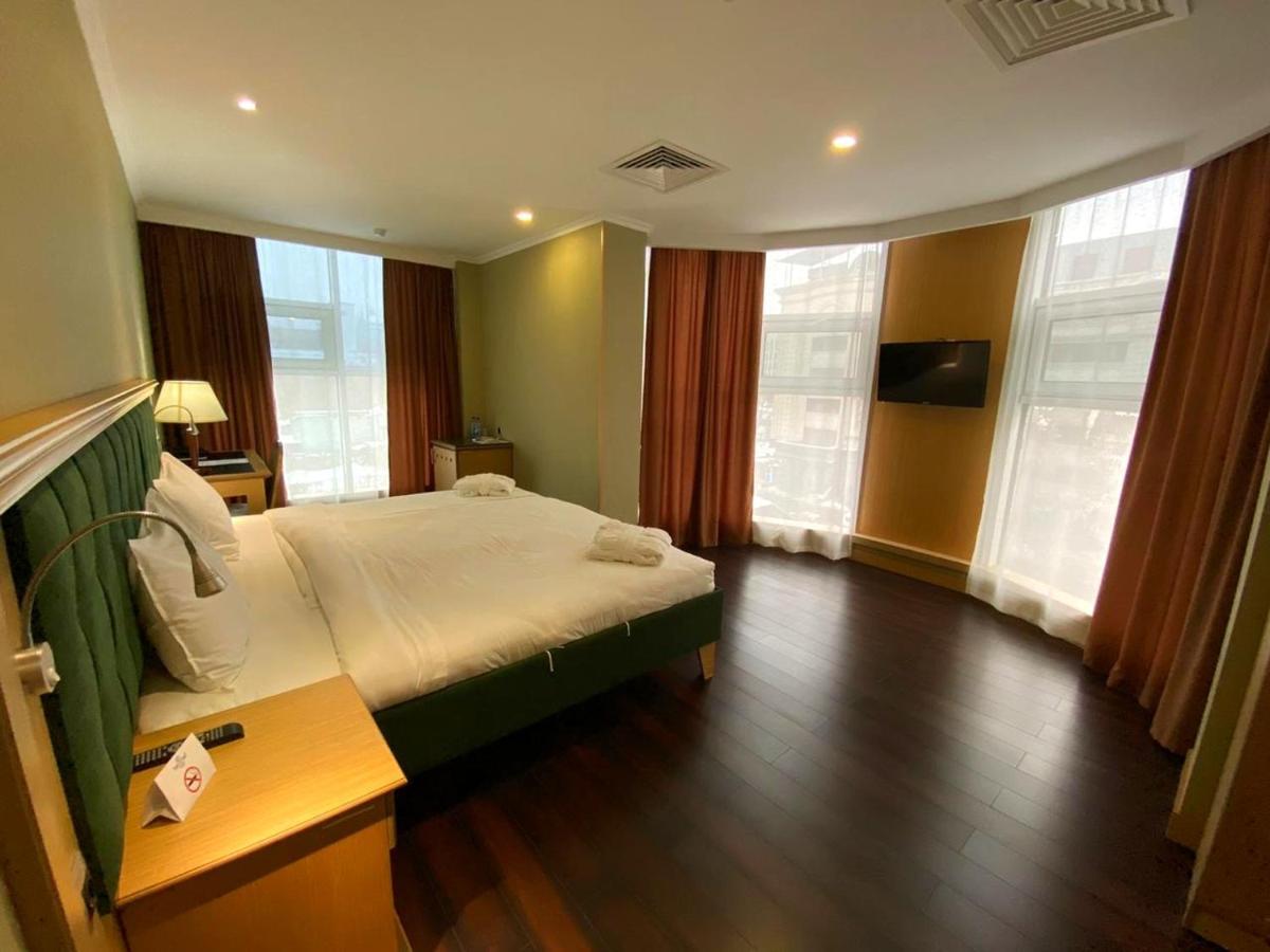 Shera Park Boutique Hotel Almaty Eksteriør billede